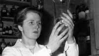 margaret thatcher roberts scientists