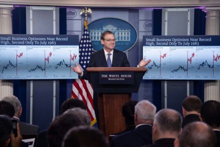 kevin hassett graphs deficit-cutting