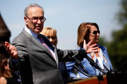 pipe bombs chuck schumer nancy pelosi