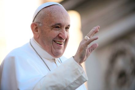 pope francis us-roman feud