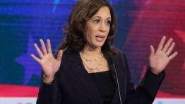 kamala harris joe biden potshot