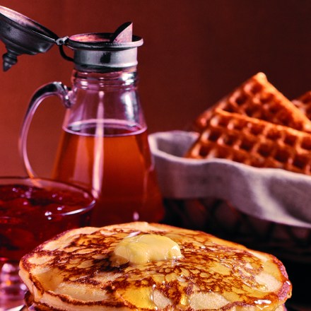 syrup pancakes
