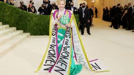 carolyn maloney 2021 met gala