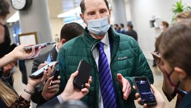 ron wyden unrealized capital gains tax
