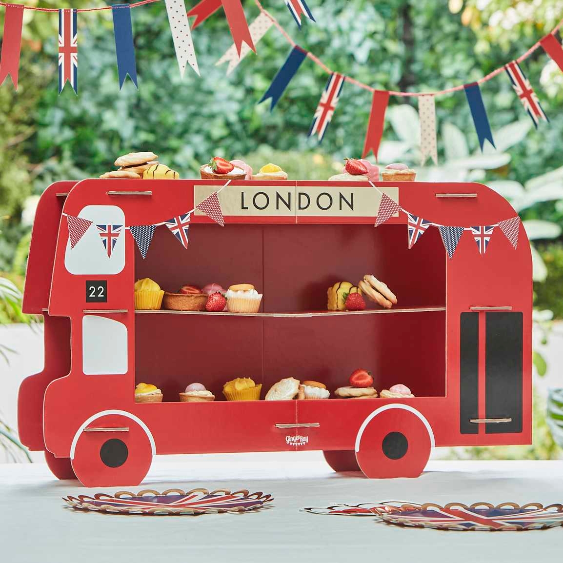 Ginger_Ray_london_bus_cake_stand.jpg