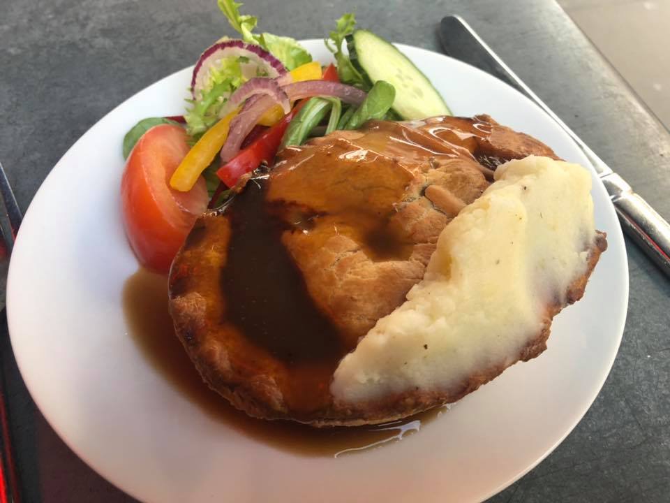 Piebury_Corner_chicken_&_mushroom_pie_.jpg