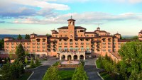 broadmoor hotel