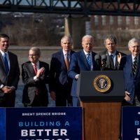 bipartisanship kentucky mitch mcconnell