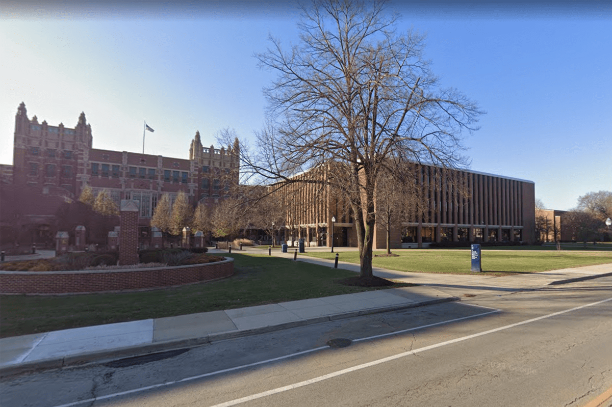 evanston township high school illinois race