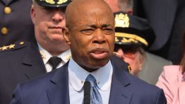 new york eric adams migrants