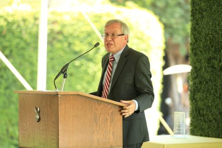 erwin chemerinsky curb