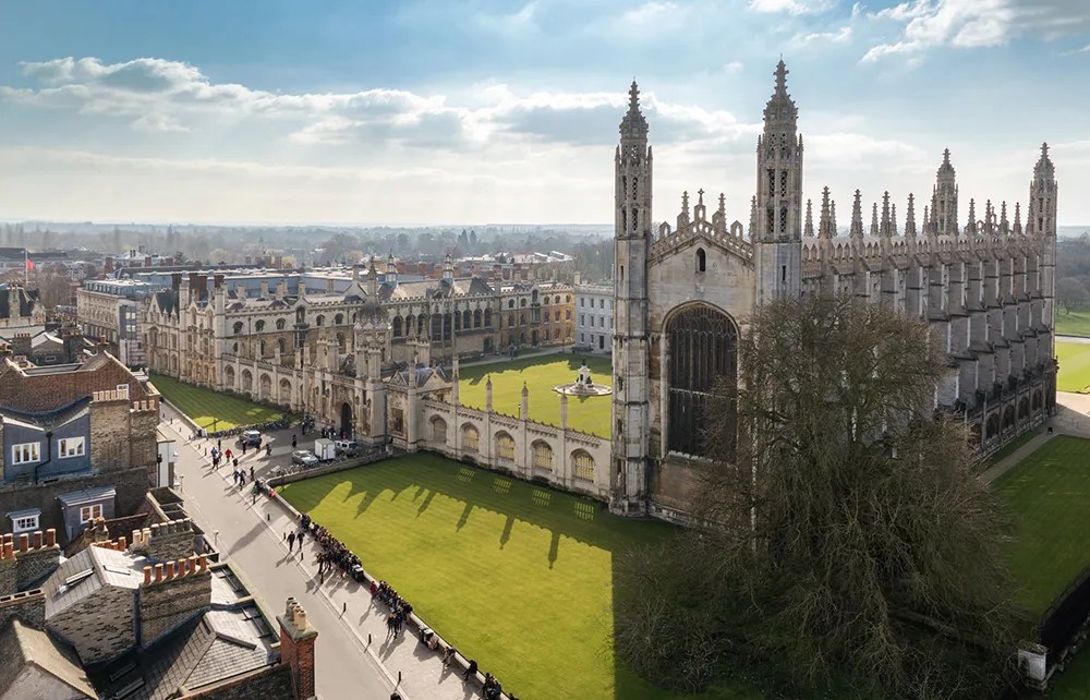 Spectatror Which schools get the most pupils into Oxbridge? | The Spectator