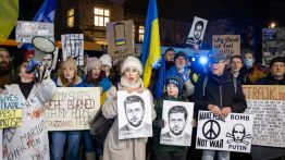 ukraine military aid pause