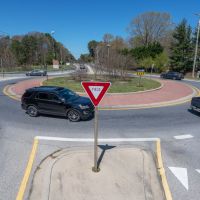 roundabout turning circle