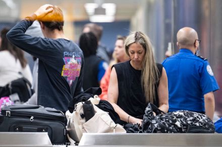 TSA line at Baltimore/Washington International (Getty)