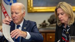 Joe Biden signing not with autopen (Getty)