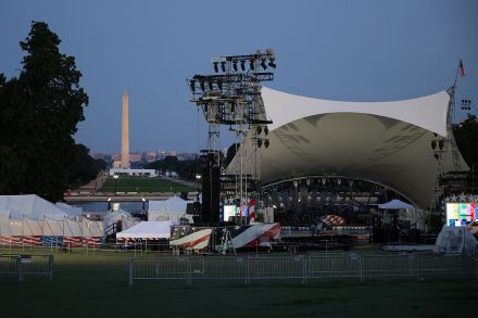 4th of July preparations at the National Mall, DC (Getty)
