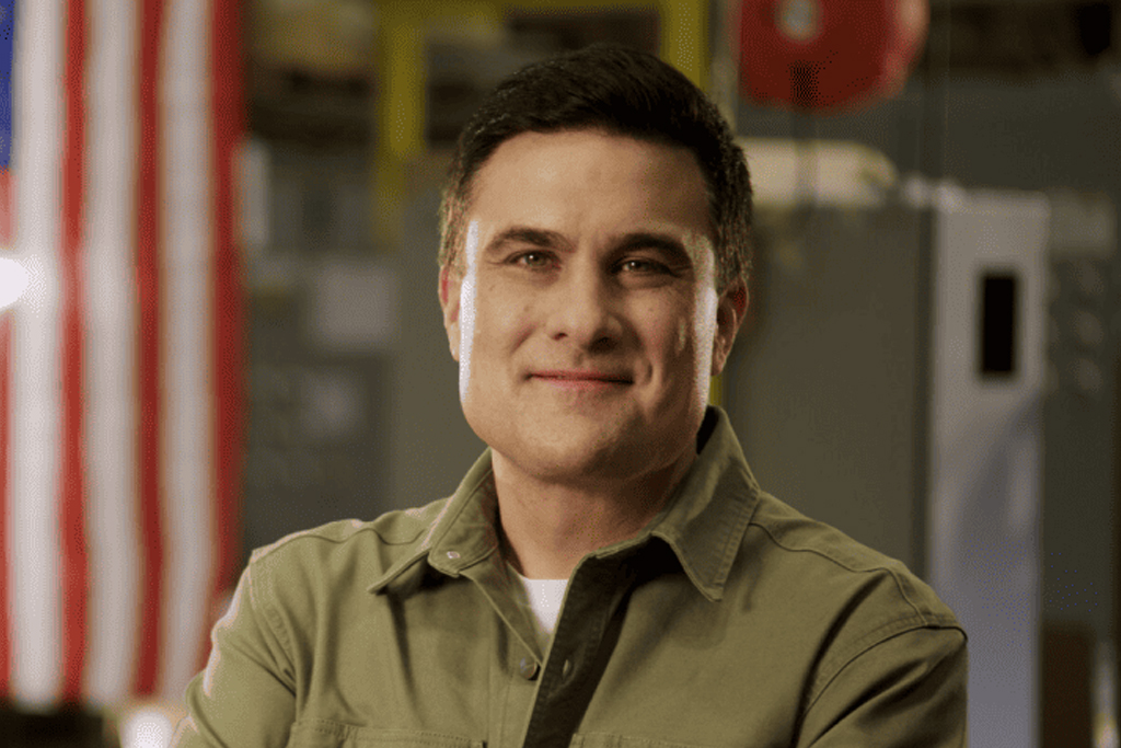 nate morris maga drag-a