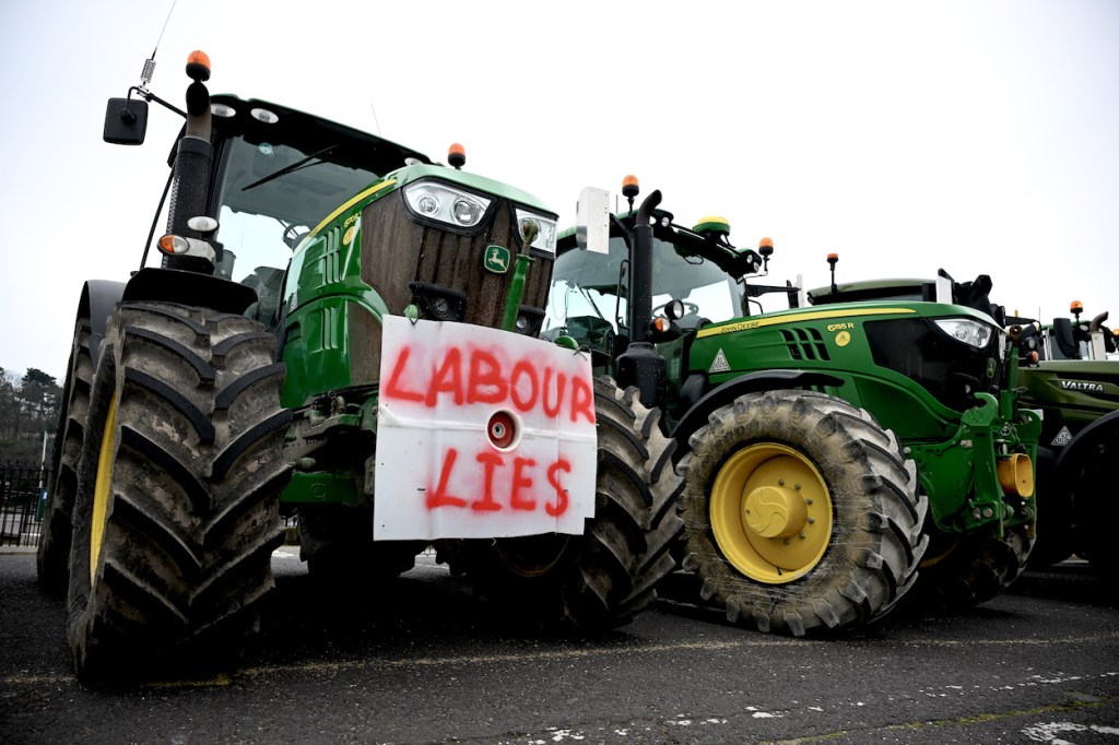 Starmer caves to the farmers