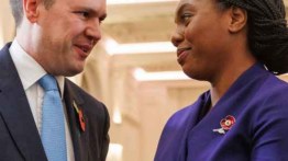 Jenrick vs Badenoch: who won yesterday's defection?