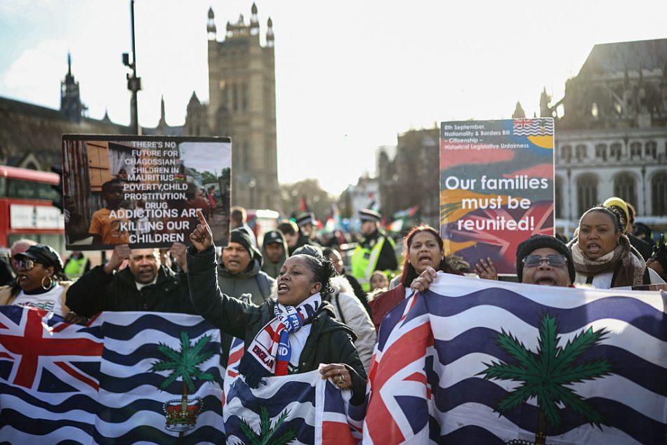 UK pauses Chagos deal after Trump objection