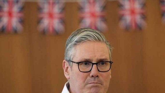 Why is Starmer so unpopular? with Lewis Goodall