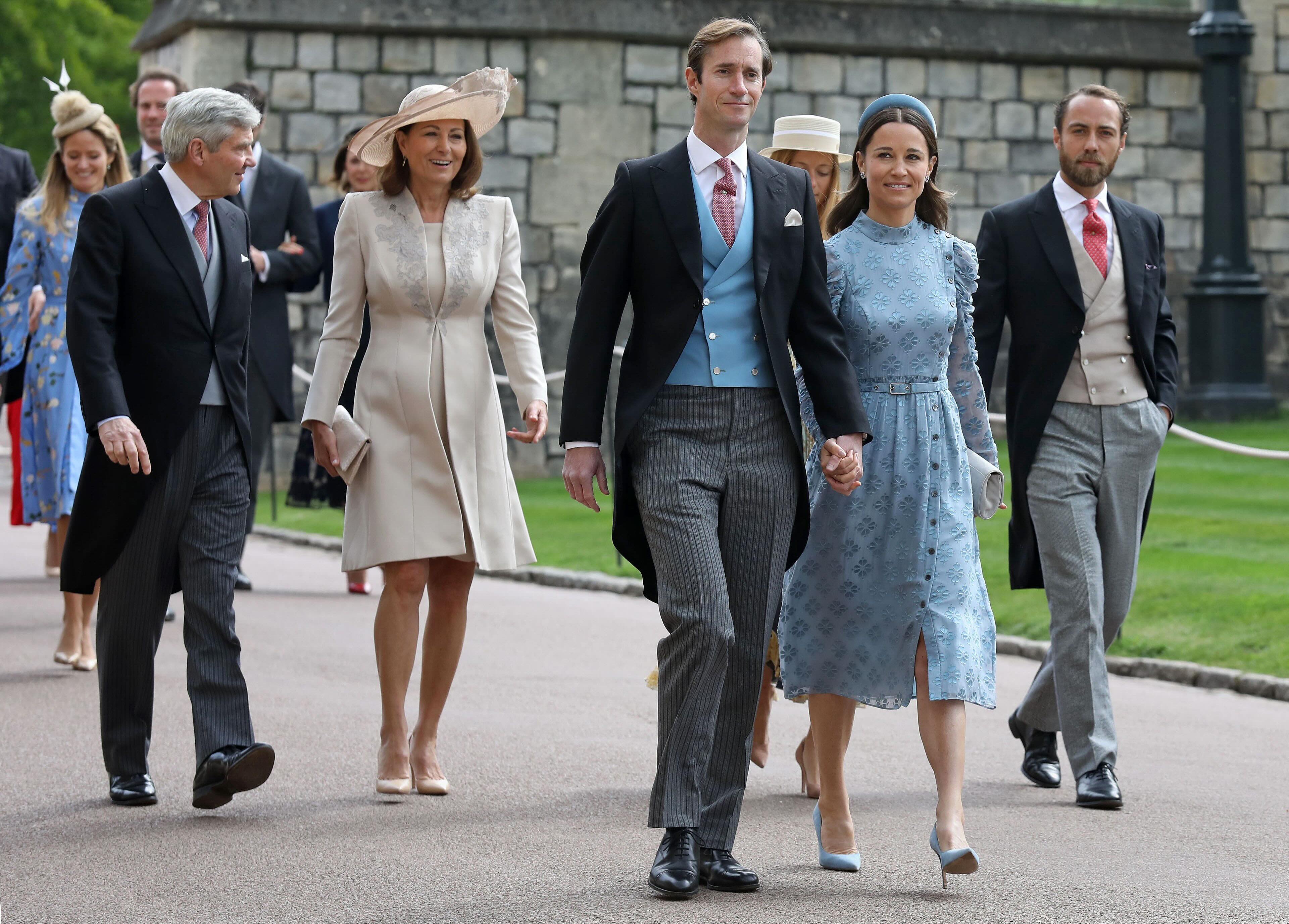 William and Catherine Mark 15 Years of Marriage with New Family Portrait — image 1