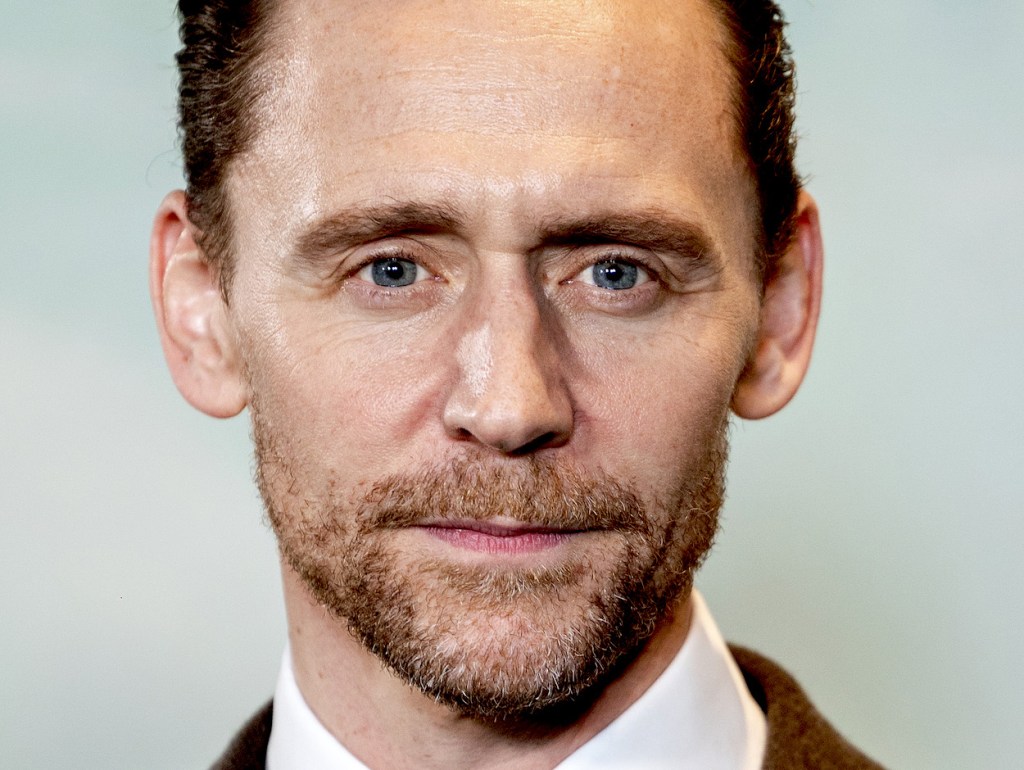 Tom Hiddleston must be stopped