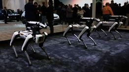 robot dogs k-9s