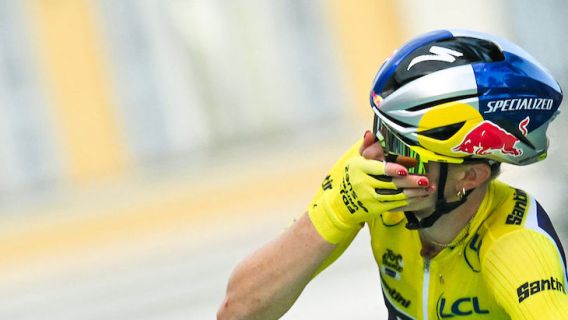 cycling peeing
