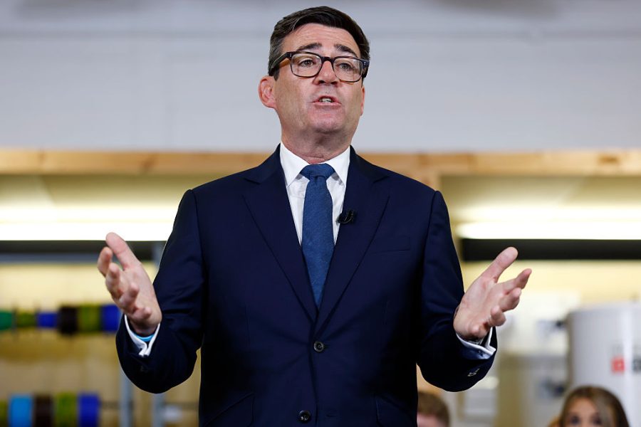 Werden die Labour-Abgeordneten Burnham erlauben, die NEET-Krise zu ...